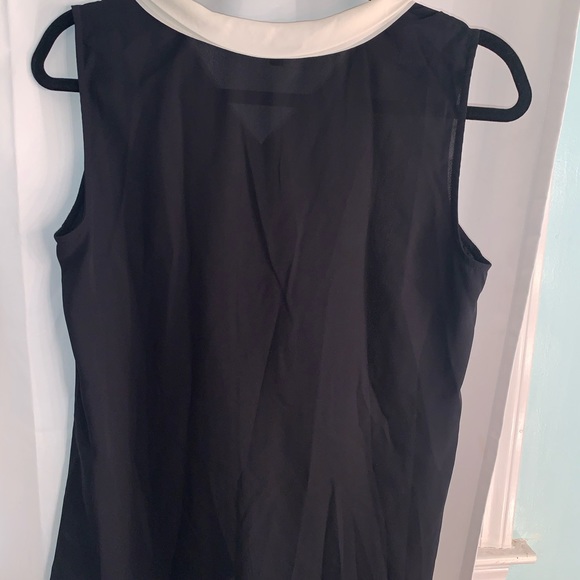 Small black & white Talbot sleeveless black top! - Picture 2 of 5